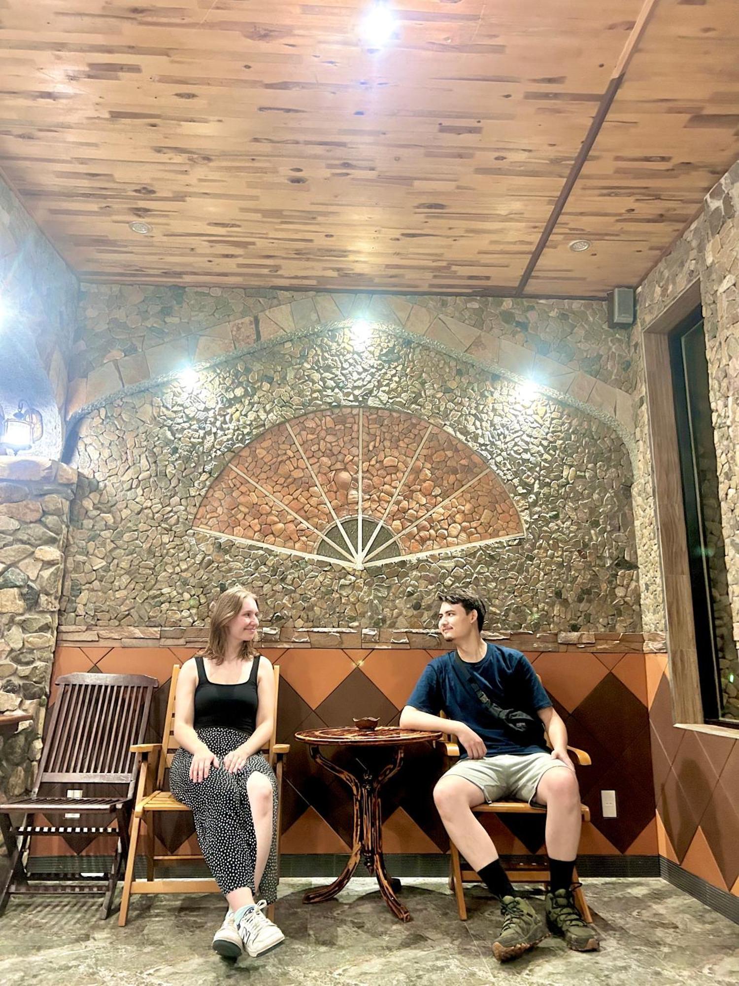 Nhà khách Sầm Sơn *